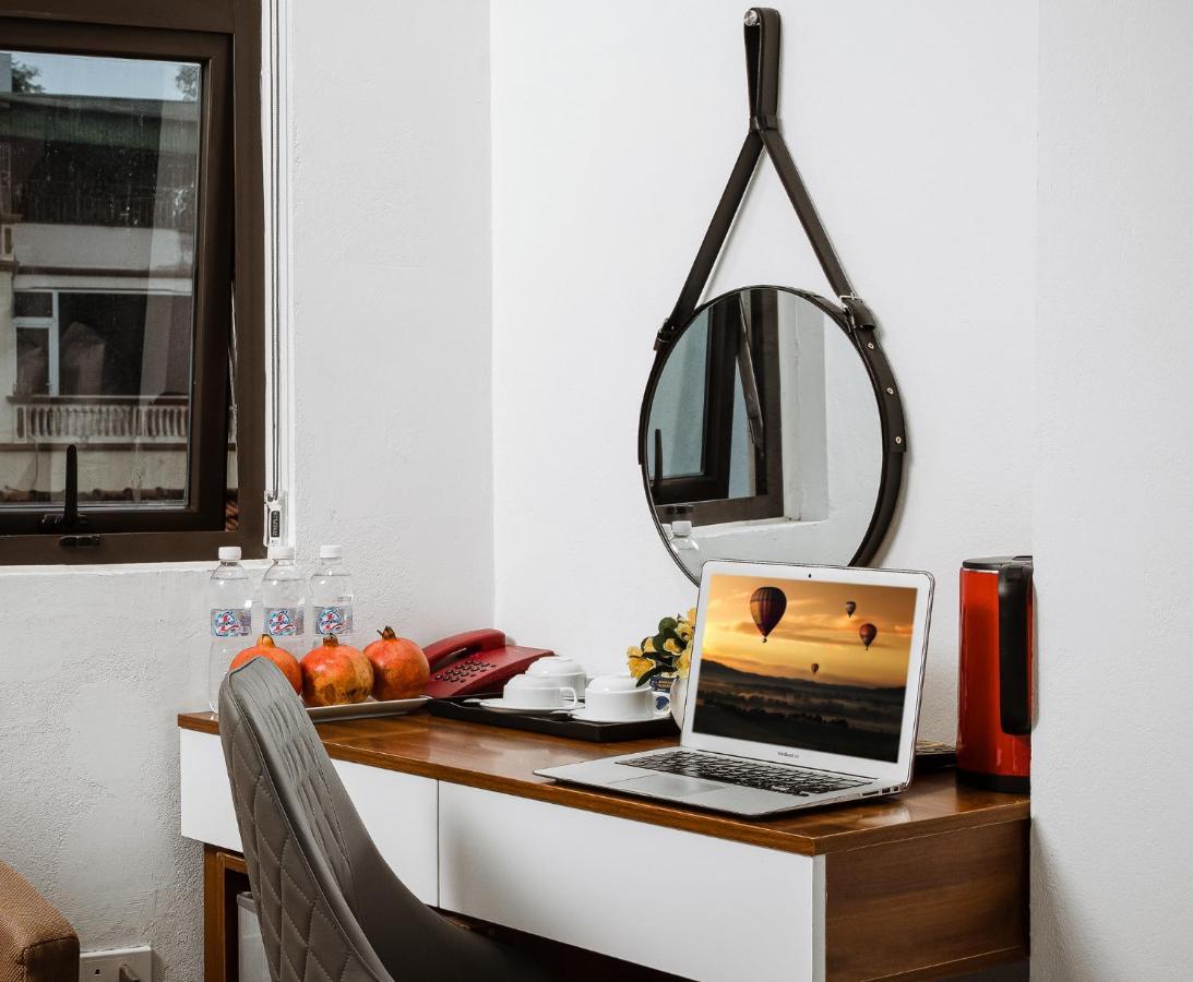 Hanoi Sisters Boutique Hotel & Spa & Travel Exterior photo